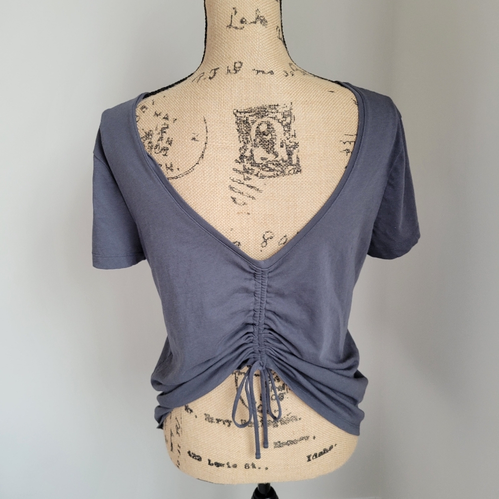 Victoria's Secret Ruched-back Tee - Picture 7 of 9